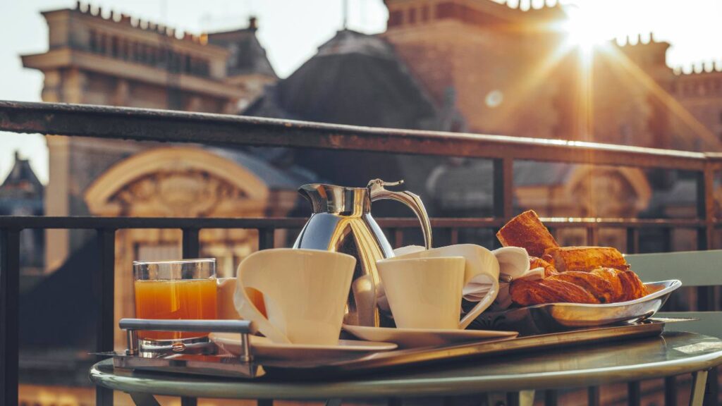 Hotels in Paris Latin Quarter near cafés and bookshops