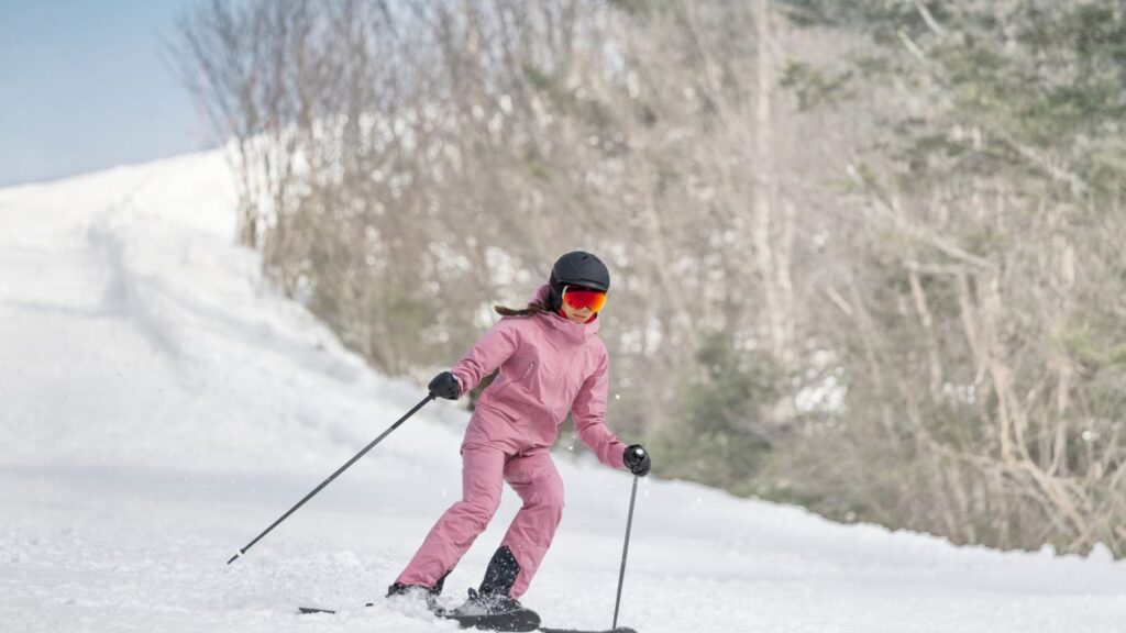 Aspen Snowmass skiing winter mountain slopes